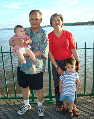 Nguyens + Grandkids
